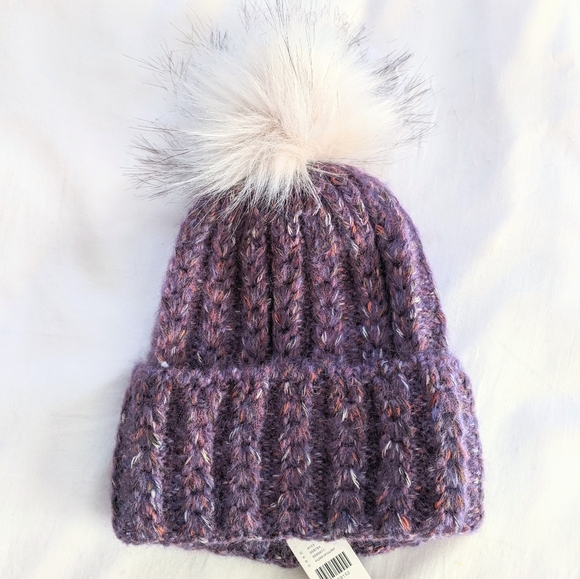 NWT Anthropologie Pom Beanie + 2 poms - Picture 4 of 8